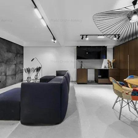 David Apartment *